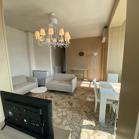 Como Lake Panorama Apartment Cadenabbia Екстериор снимка